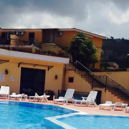 Marasusa Villaggio Apartamento